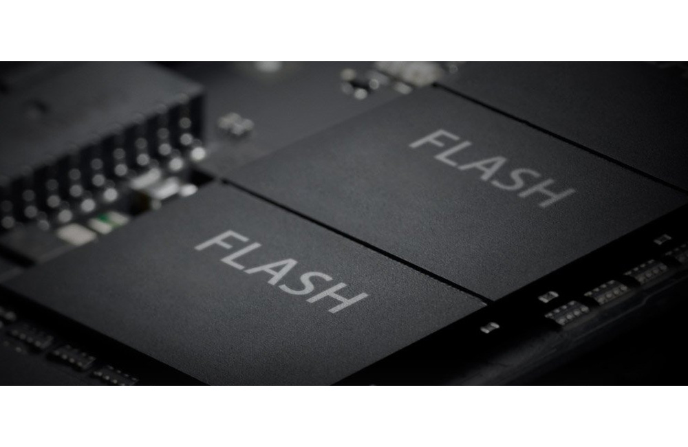 A New Picture of Flash Reliability
