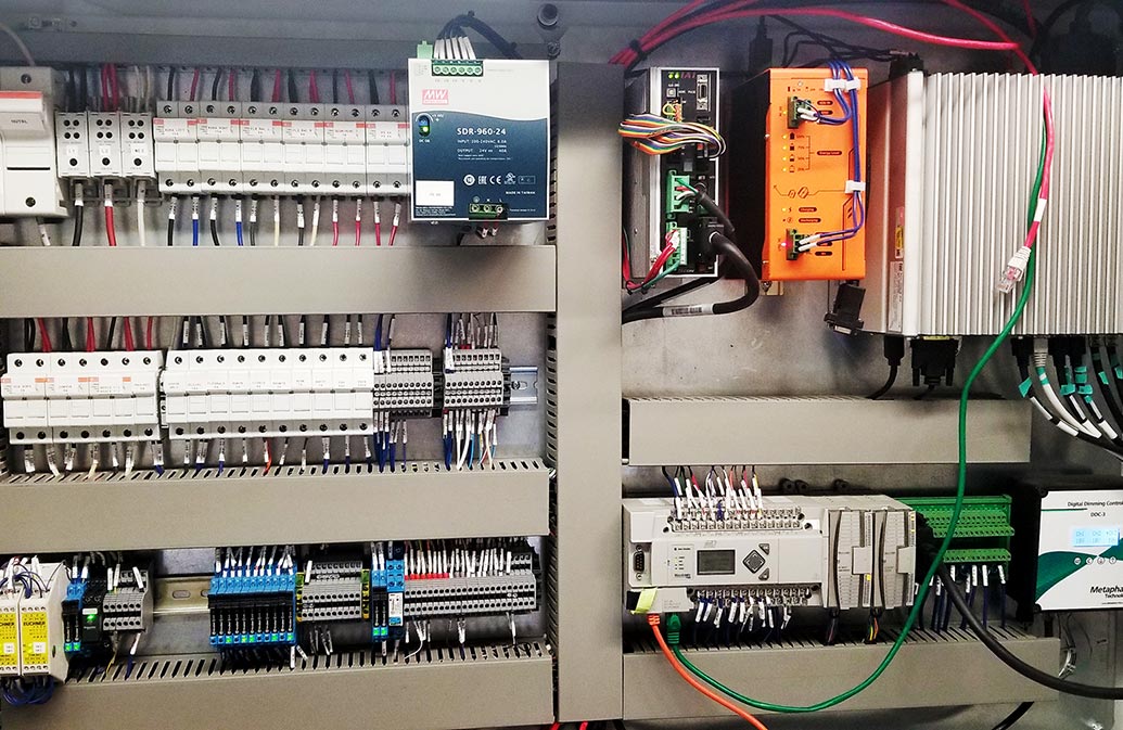 Automated Inspection System Checks 15 Different Automotive Parts